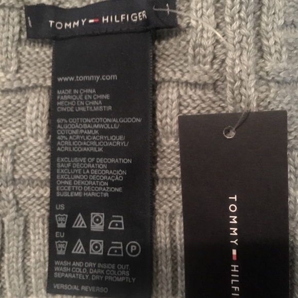 Tommy Hilfiger Scarf - Picture 6 of 6